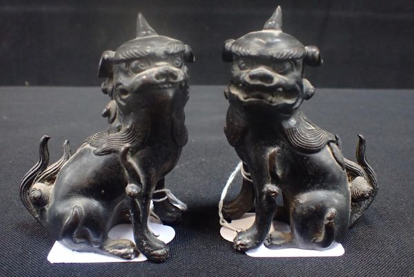 A PAIR OF SMALL CHINESE BRONZE DOGS OF FO