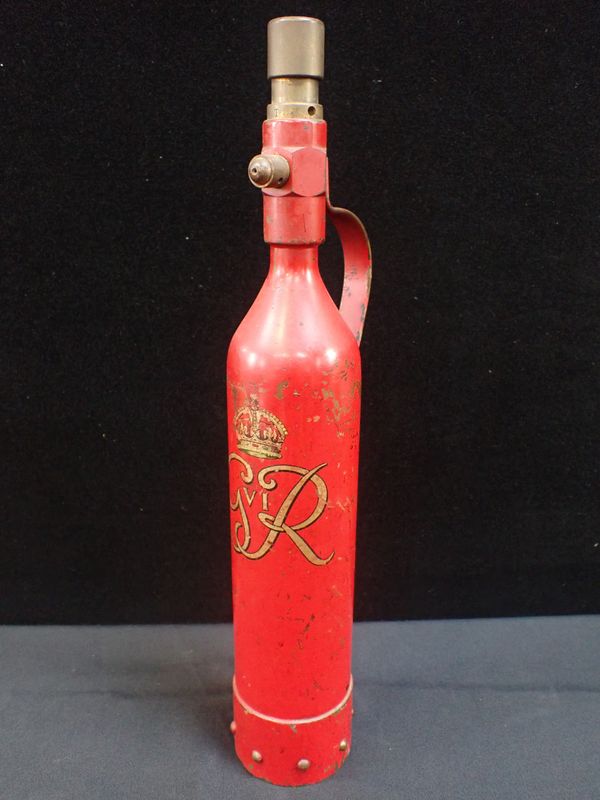 A VINTAGE FIRE EXTINGUISHER WITH 'GR VI' CYPHER