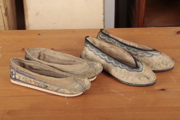 TWO PAIRS OF EARLY 20TH CENTURY CHINESE SILK EMBROIDERED SHOES
