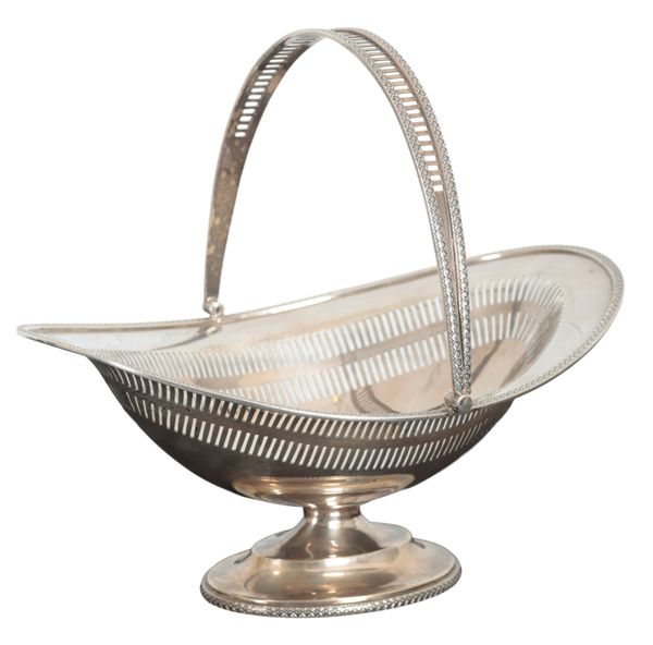 A GEORGE V SILVER OVAL BASKET