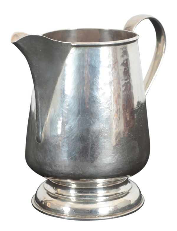 AN ELIZABETH II SILVER JUG