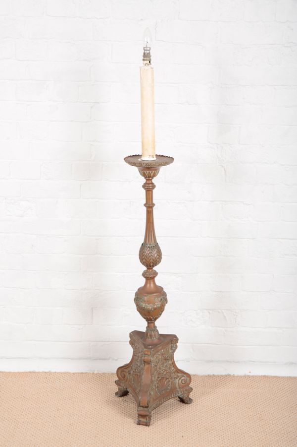 A COPPER ELECTRIC STANDARD LAMP OF ITALIANATE BAROQUE STYLE