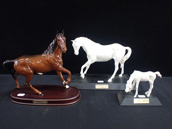 A COLLECTION OF BESWICK HORSES