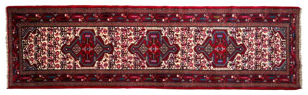 A NORTH WEST PERSIAN MALAYER RUNNER
