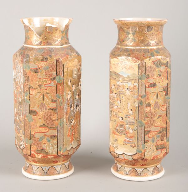 A PAIR OF JAPANESE PORCELAIN SATSUMA VASES