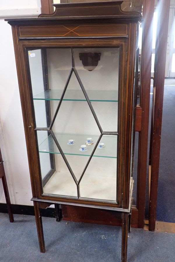 AN EDWARDIAN MAHOGANY CHINA CABINET