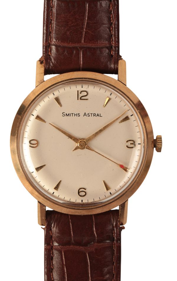 SMITHS ASTRAL: A GENTLEMAN'S 9CT GOLD WRISTWATCH