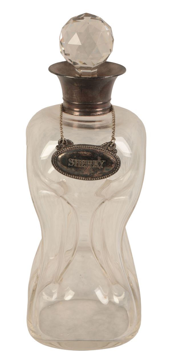 AN EDWARD VII SILVER MOUNTED CLEAR GLASS DECANTER