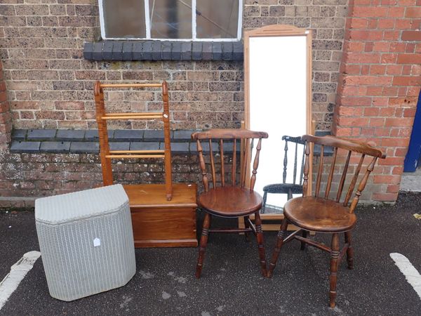 A PAIR OF ELM AND BEECH STICK-BACK CHAIRS