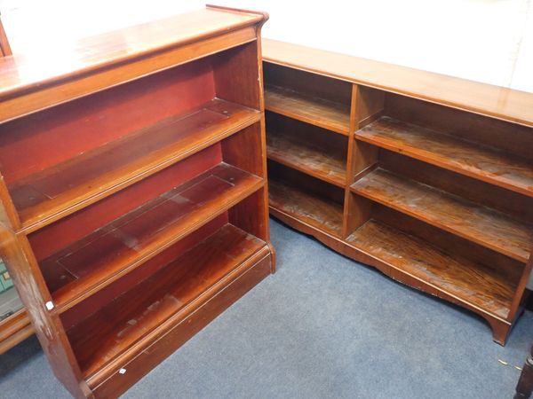 A MAHOGANY LOW OPEN BOOKCASE