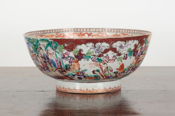 A CHINESE EXPORT PORCELAIN FAMILLE ROSE PUNCH BOWL