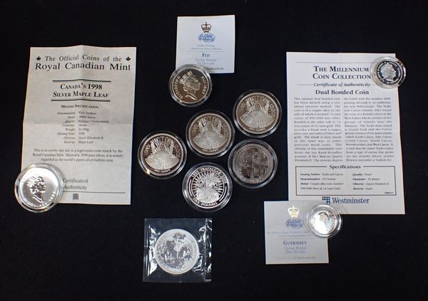 ROYAL MINT: A 1999 SILVER £2 POUND ONE OUNCE COIN