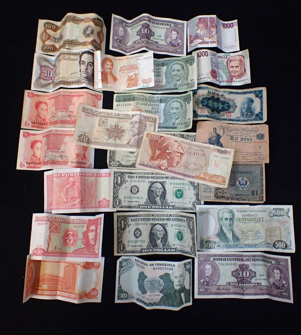 A QUANTITY OF VARIOUS WORLD BANK NOTES