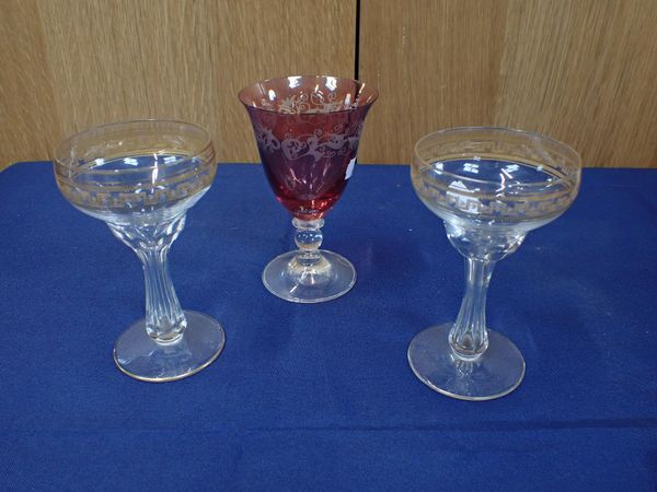 A PAIR OF 19TH CENTURY GILDED AND CUT GLASS CHAMPAGNE BOWLS