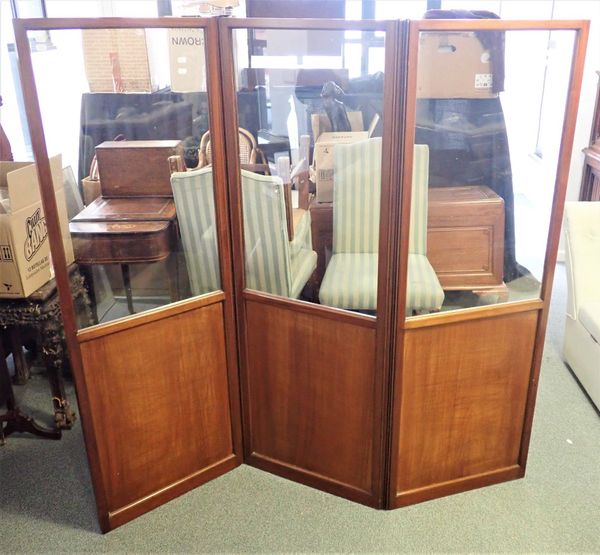 AN EDWARDIAN MAHOGANY AND GLAZED SCREEN