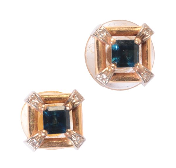 A PAIR OF 18CT GOLD SAPPHIRE AND DIAMOND EARRINGS