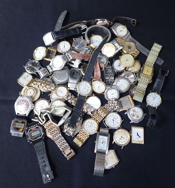 A QUANTITY OF VARIOUS GENTLEMENS' WATCHES