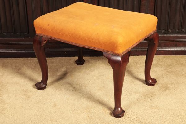 A GEORGE II MAHOGANY STOOL