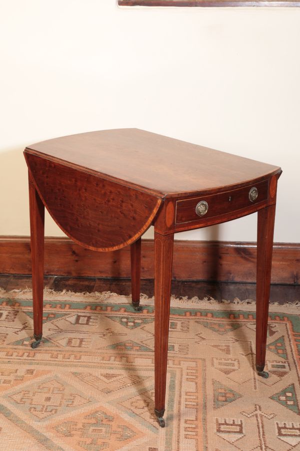 A LATE GEORGE III "PLUM PUDDING" MAHOGANY PEMBROKE TABLE