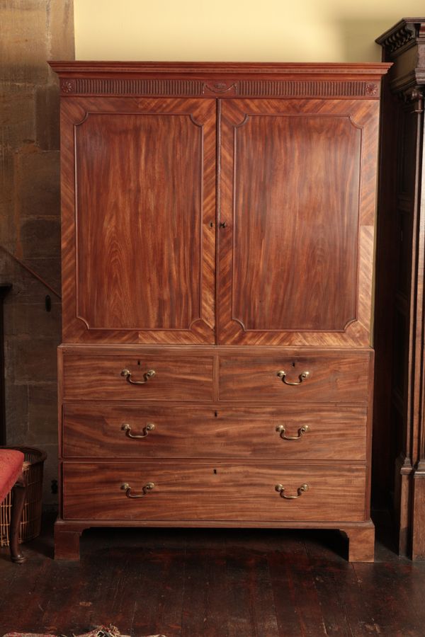 A GEORGE III MAHOGANY LINEN PRESS