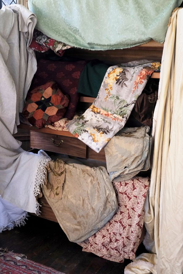 A COLLECTION OF LINENS