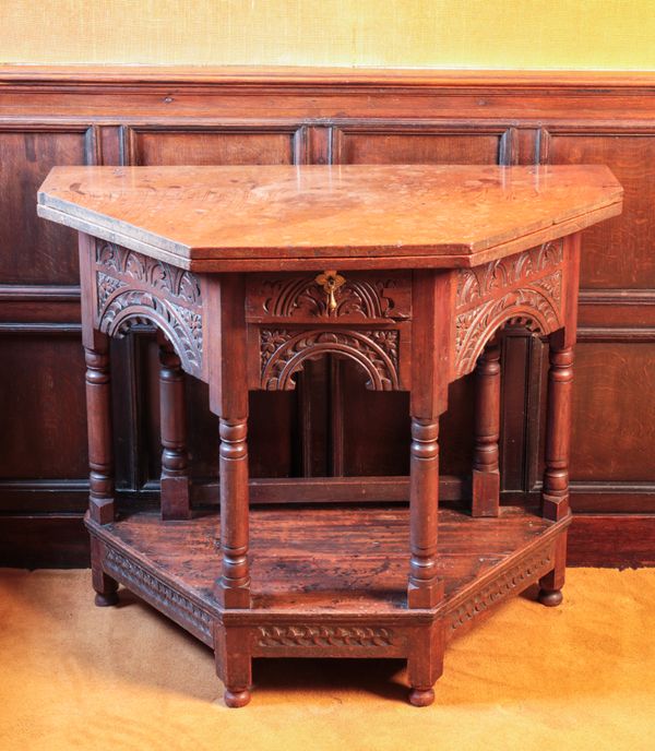 A CHARLES I OAK CREDENCE TABLE