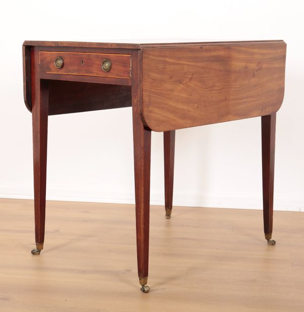 A GEORGE III MAHOGANY PEMBROKE TABLE