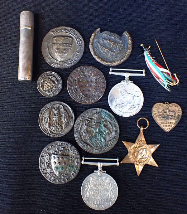 WW2 SERVICE MEDALS