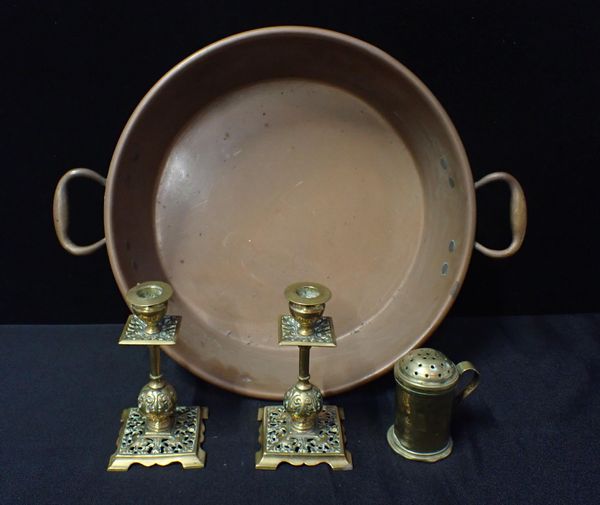 A HEAVY GAUGE COPPER PRESERVING PAN