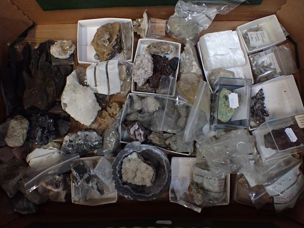 A COLLECTION OF MINERAL SPECIMENS