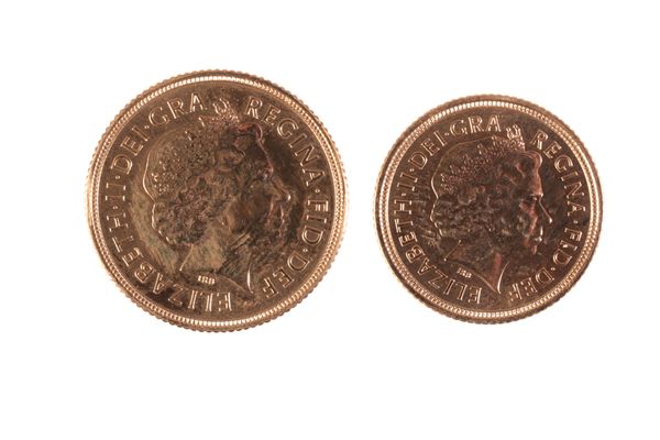 A 2005 QUEEN ELIZABETH II GOLD SOVEREIGN