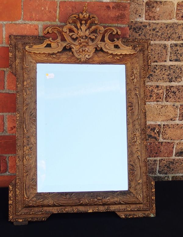 A LATE 19TH CENTURY GILT FRAMED MIRROR