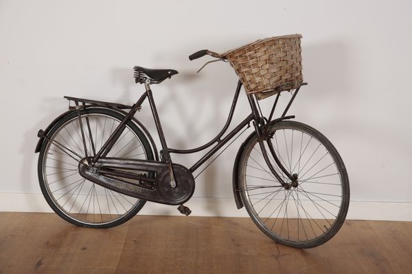 A VINTAGE LADIES TRIUMPH BICYCLE