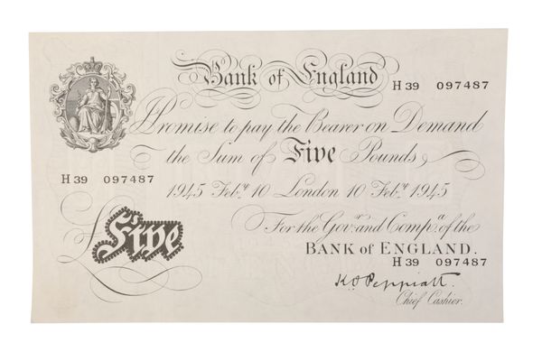 BANK OF ENGLAND 1945 WHITE £5 NOTE