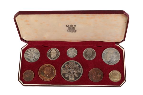 ROYAL MINT 1953 QUEEN ELIZABETH II CROWN TO FARTHING COIN SET