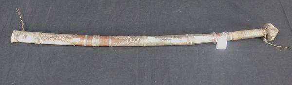 A 19TH CENTURY  INDONESIAN SWORD