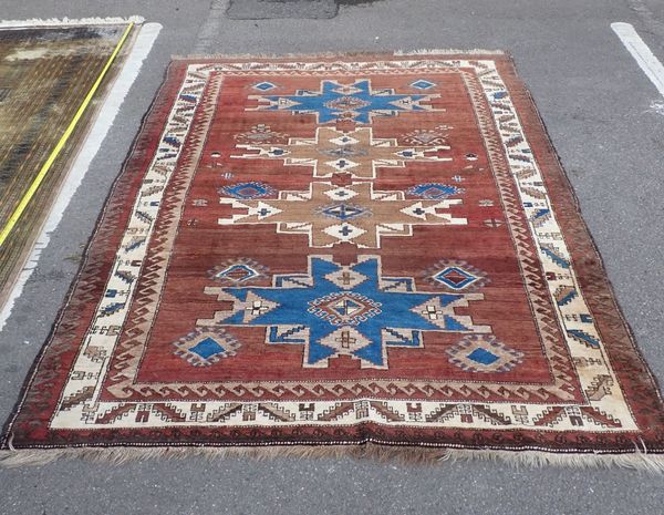 A TRIBAL PATTERNED RUG