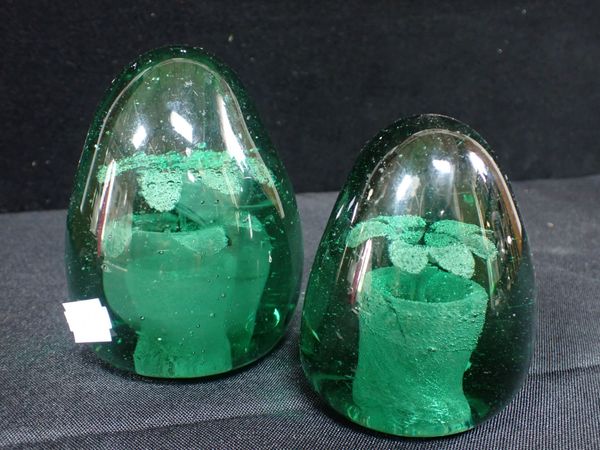 TWO VICTORIAN CASTLEFORD TYPE GLASS DUMPS, WITH FLORAL INCLUSION