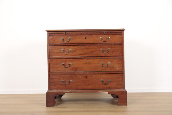 A GEORGE III MAHOGANY BACHELOR'S CHEST