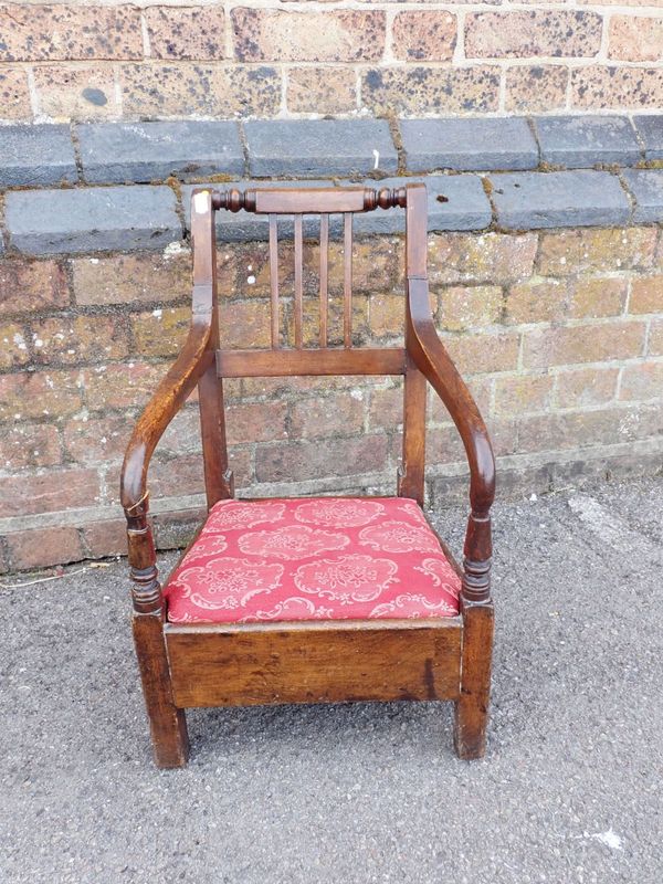 A GEORGE III COUNTRY CHILD'S CHAIR