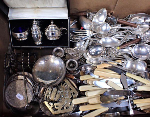 A QUANTITY OF SILVER PLATED WARE