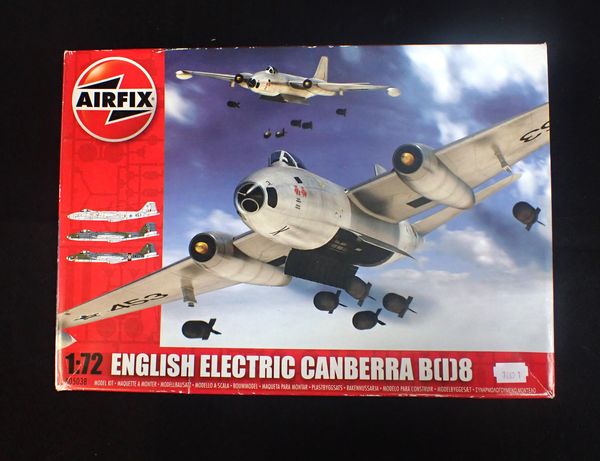 AN UNBUILT AIRFIX MODEL - ENGLISH ELECTRIC CANBERRA