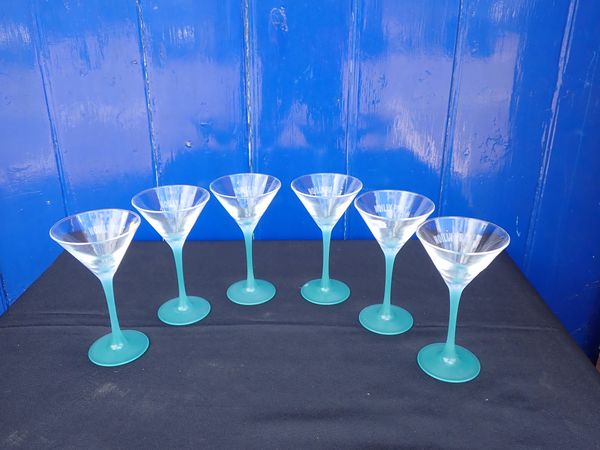 A SET OF SIX FRENCH NOILLY PRAT GLASSES