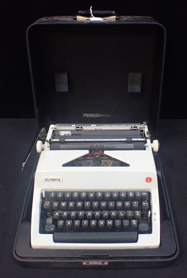 A WEST GERMAN 'OLYMPIA' TYPEWRITER