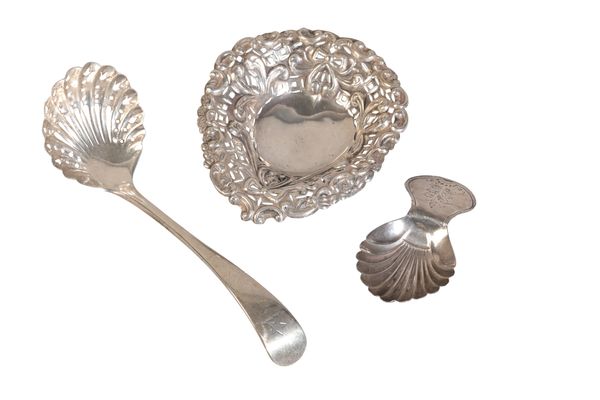 A GEORGE III SILVER CADDY SPOON