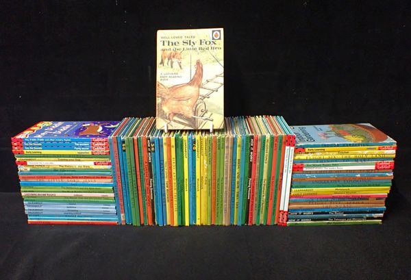 A COLLECTION OF VINTAGE LADYBIRD BOOKS