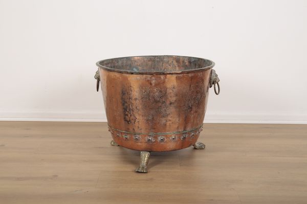 AN EARLY 19TH CENTURY COPPER LOG BIN