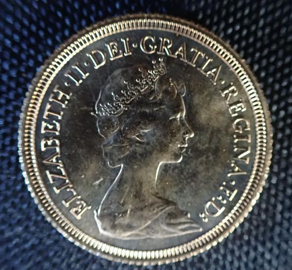 A 1979 ELIZABETH II GOLD SOVEREIGN