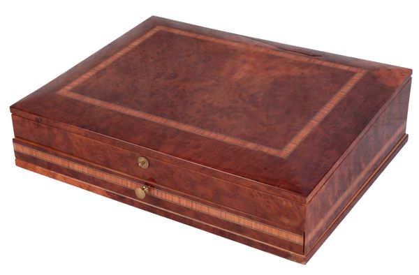 GIGLIO OF ITALY: A WALNUT WATCH BOX