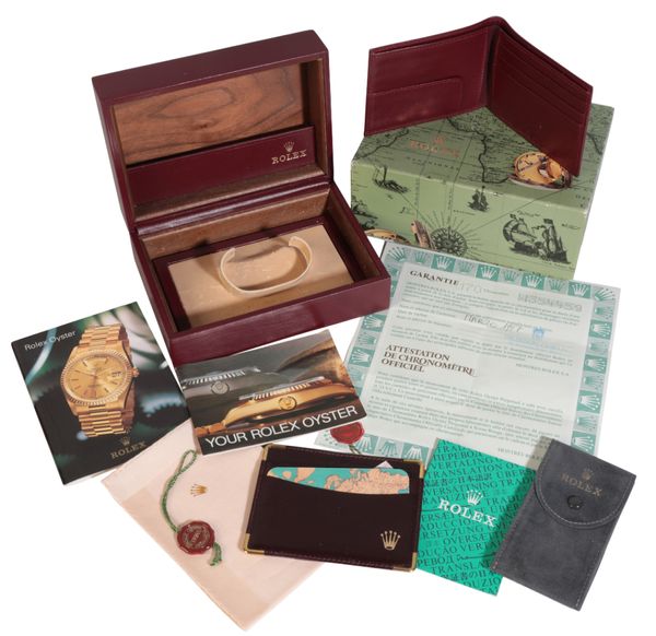 ROLEX: A WATCH BOX